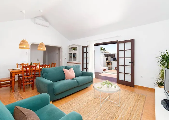 Villa Christine By Tías